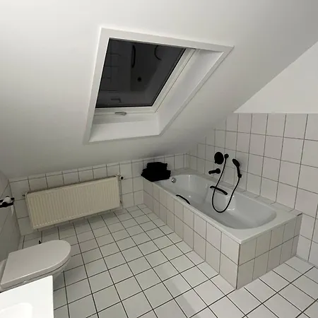 Mooi Apartament Kraichtal